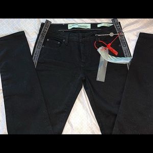 Off-white jeans